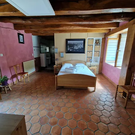 Charming French With Pool And Garden * Journiac